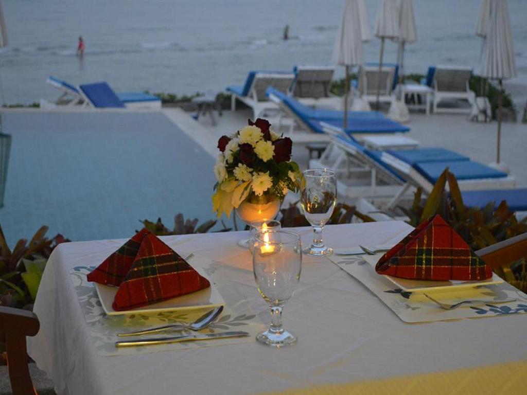 Nern Chalet Beachfront Hotel HHQ Exteriér fotografie